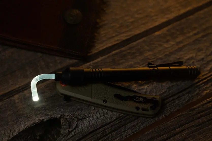 Microblast 2 AAA Pen Light