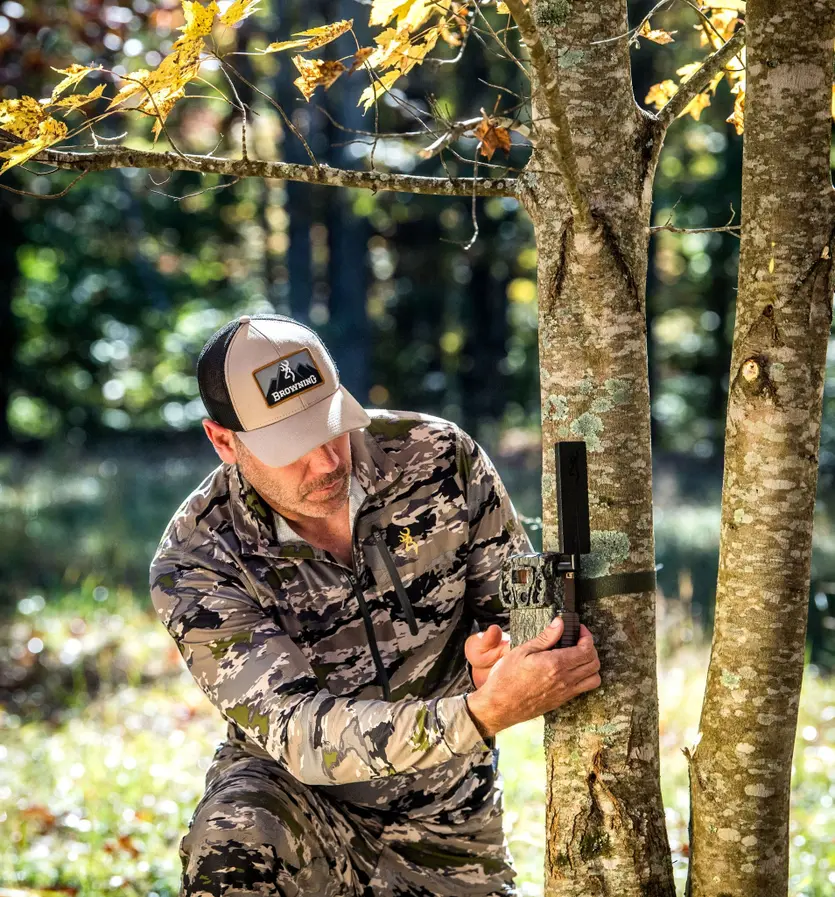 Defender Vision Pro HD AI Cellular Trail Camera