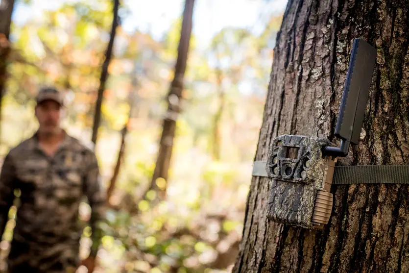 Defender Vision Pro HD AI Cellular Trail Camera
