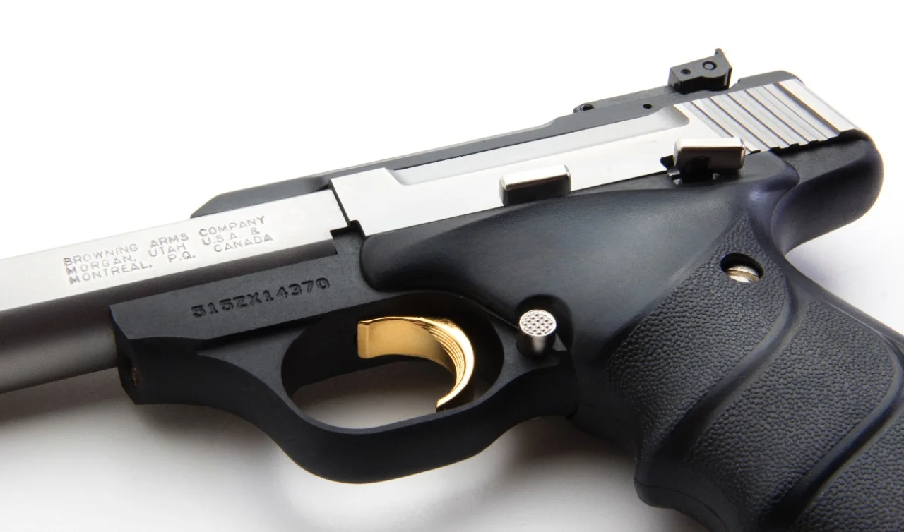 Browning Buck Mark Stainless URX CA 22 LR 5 1/2 in. – Reliable Rimfire Pistol 6 Browning Buck Mark Standard Stainless URX, detail view