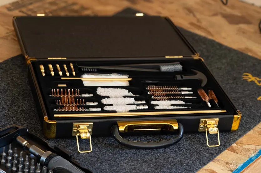 Universal 28-Piece Cleaning Kit