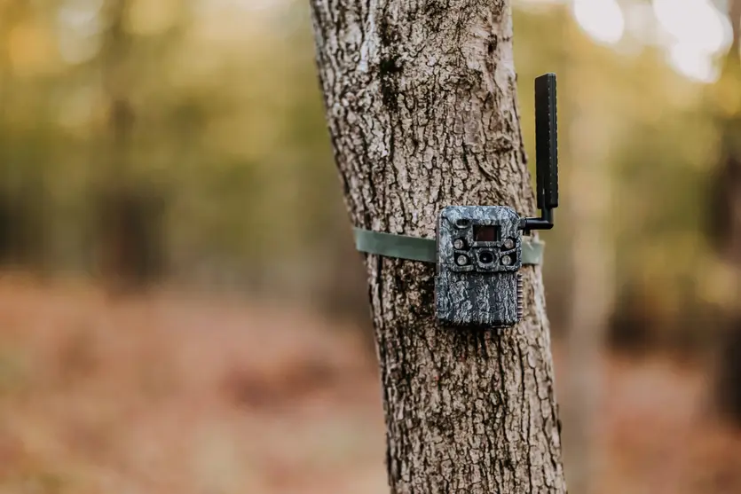 Defender Vision Pro HD AI Cellular Trail Camera