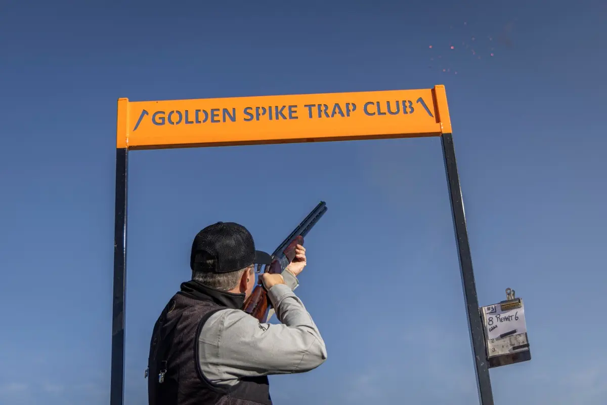   Citori 825 Pro Sporting with Pro Fit Adjustable Comb