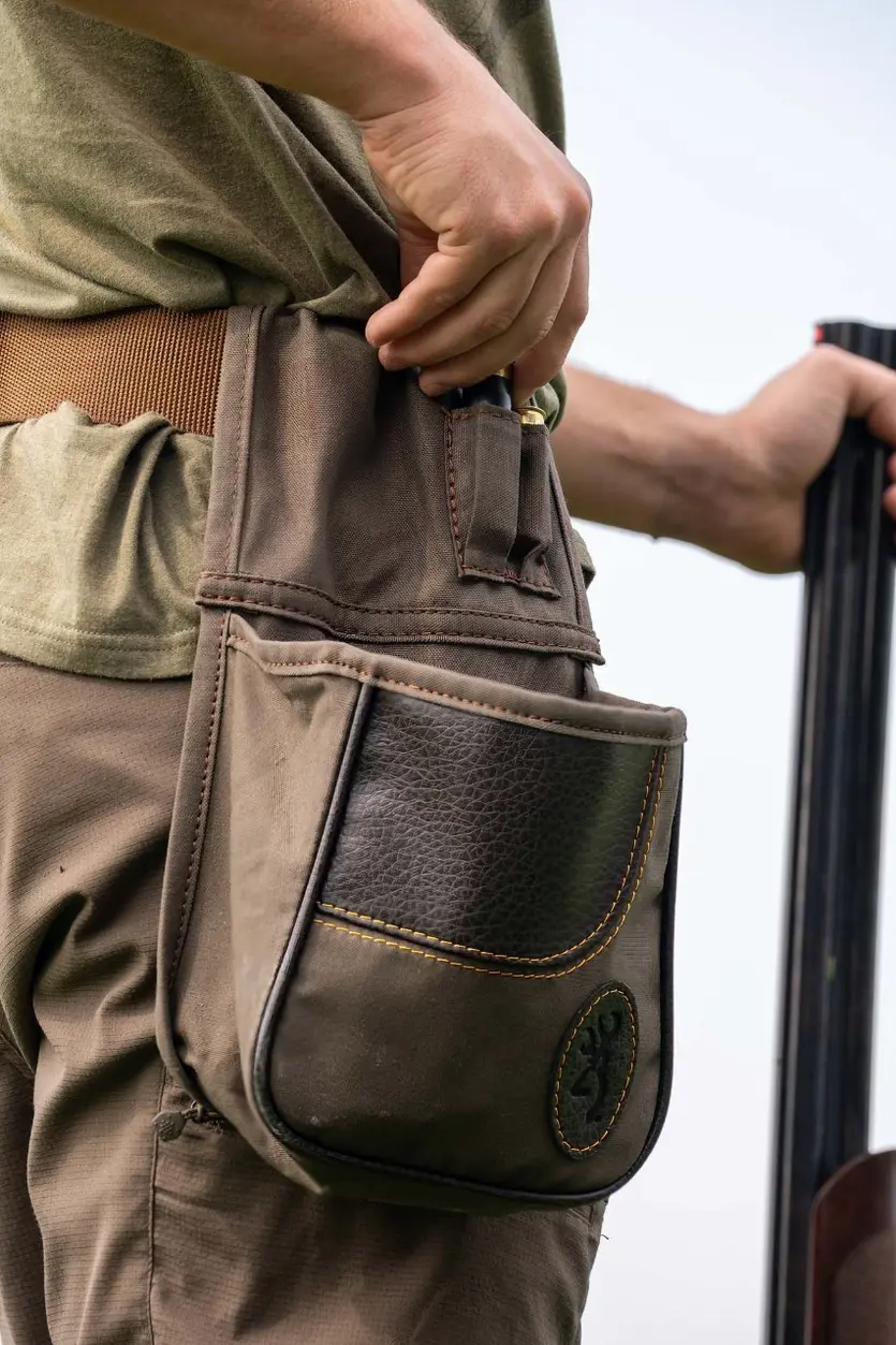 Laredo Shell Pouch