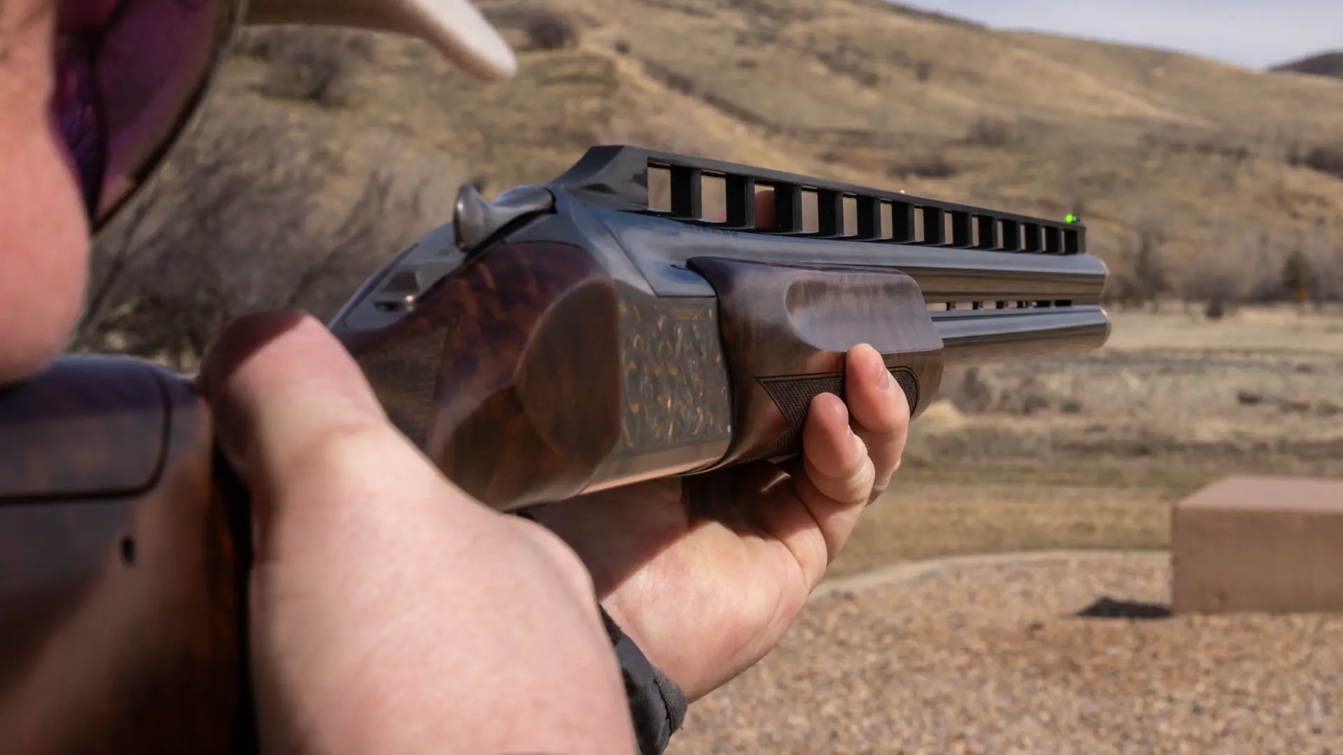 Citori 825 Golden Clays Aiming down Rib