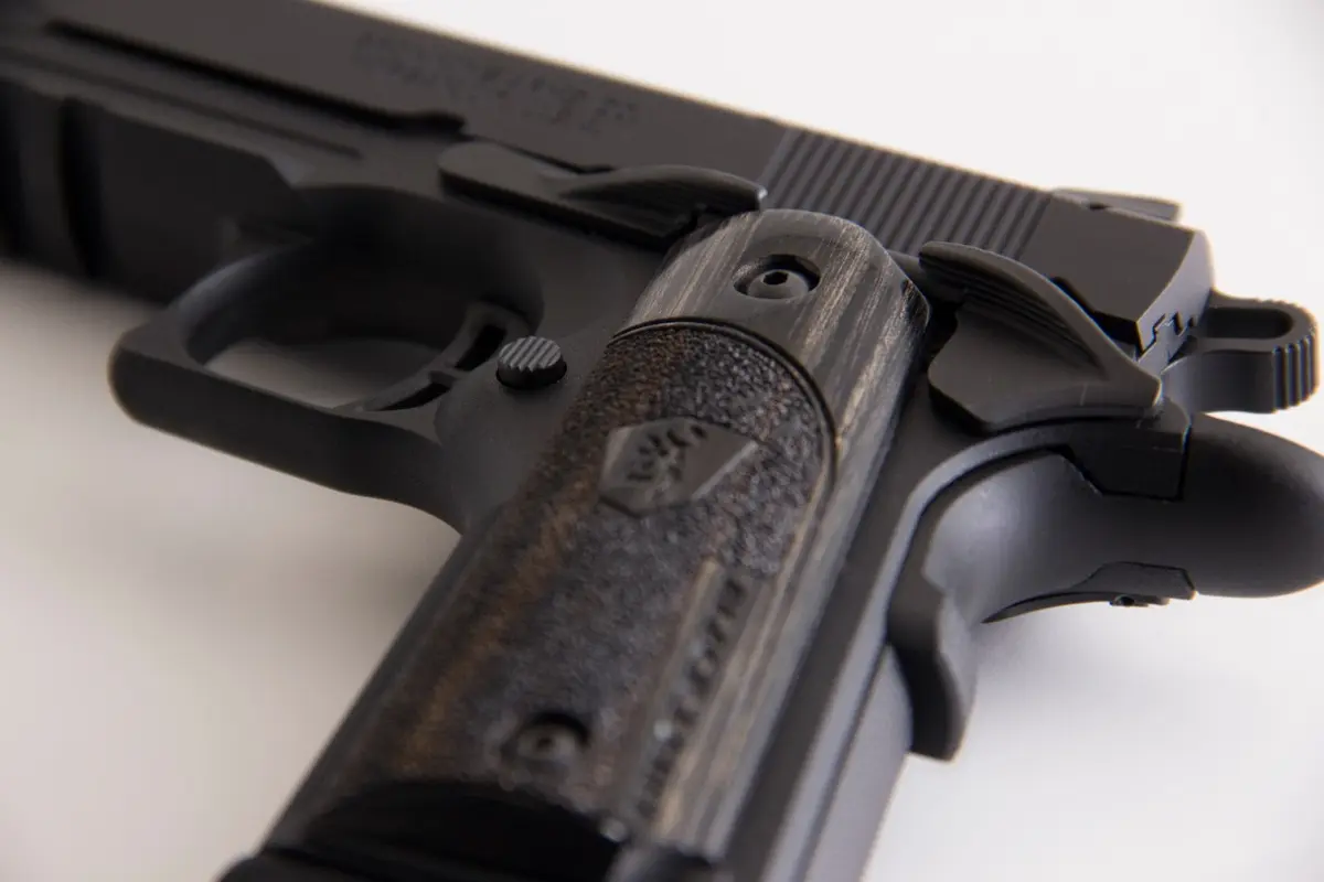 1911-22 Black Label Full Size with Rail