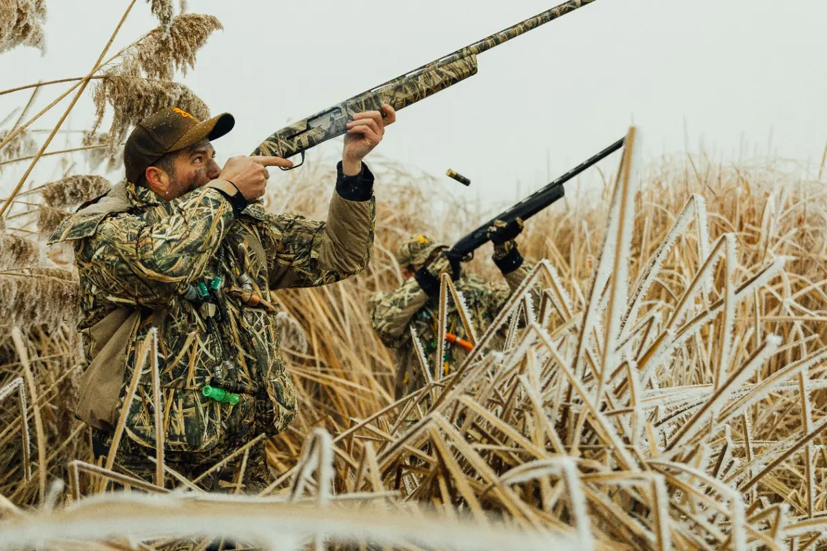 Maxus - Mossy Oak Shadow Grass Blades